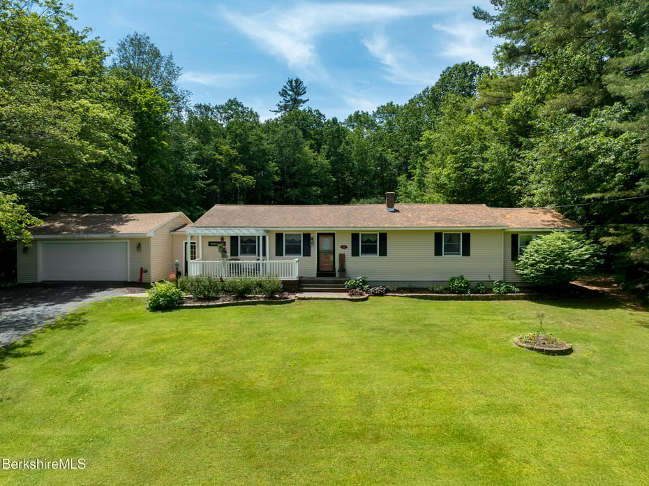 51 Fieldwood Dr Photo 2