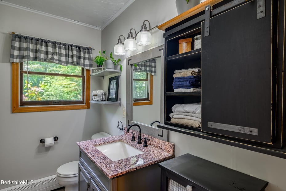 51 Fieldwood Dr Photo 18