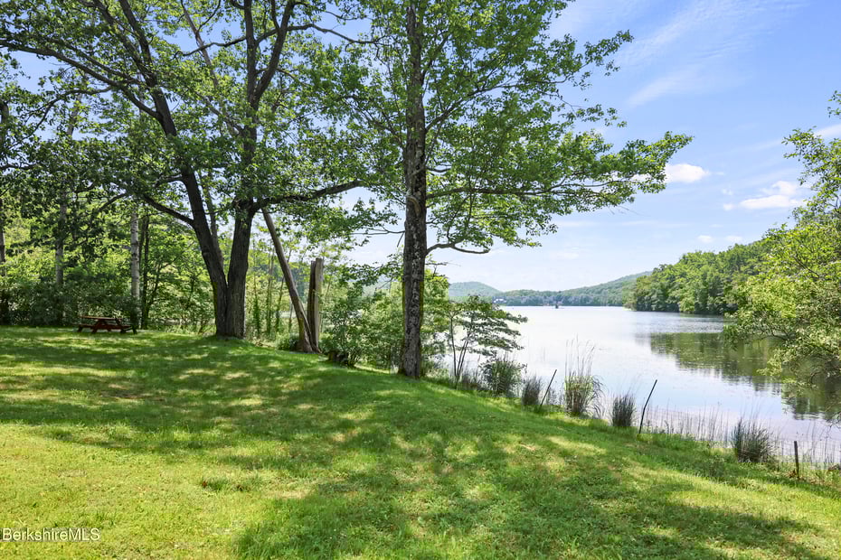 3949 Jacobs Ladder Rd Photo 19