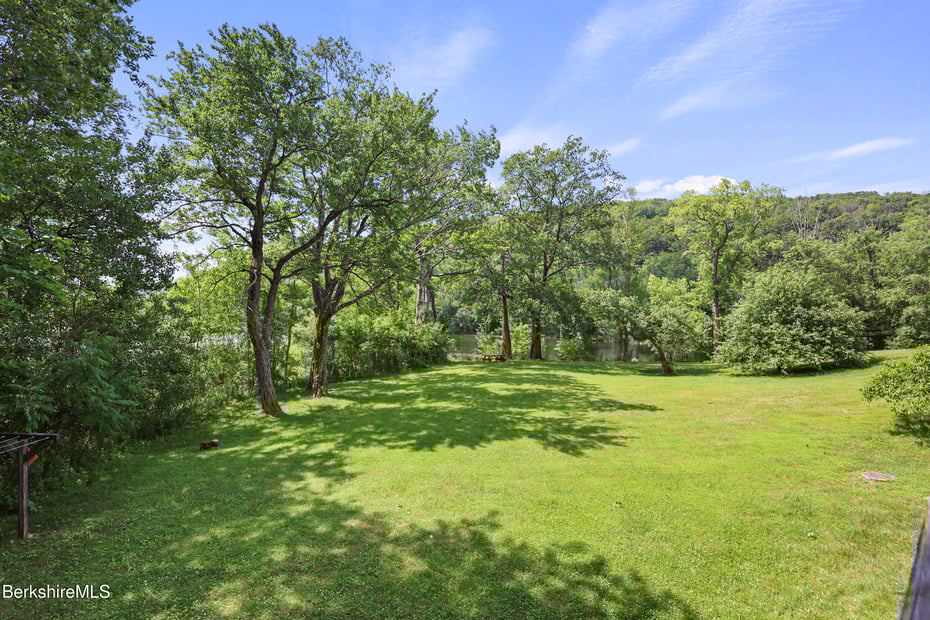 3949 Jacobs Ladder Rd Photo 9