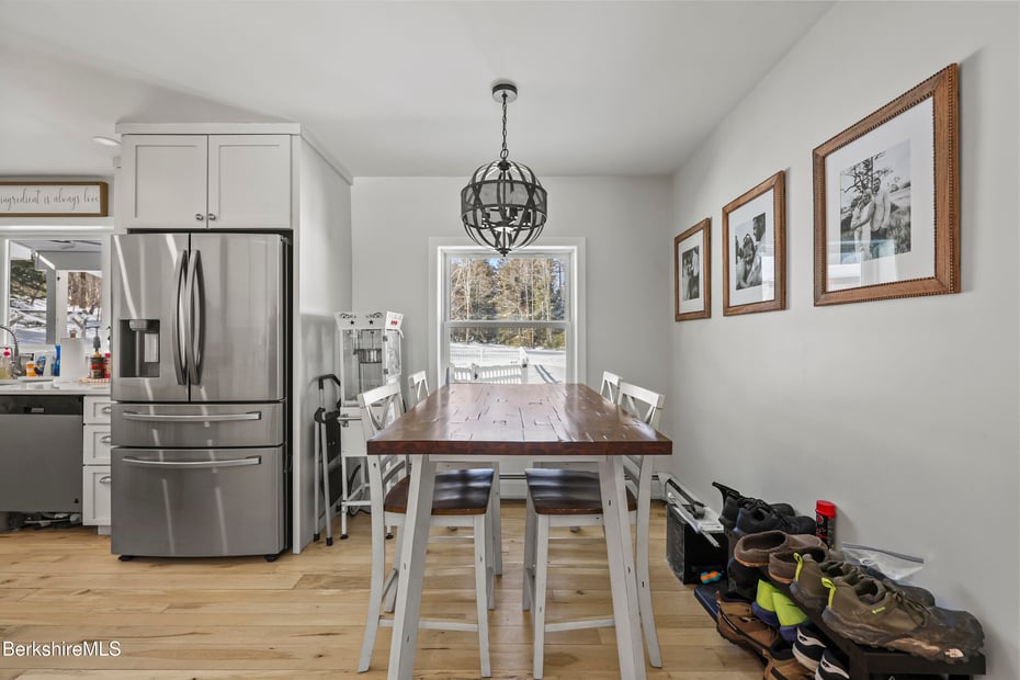 141 Griffin Hill Rd Photo 17