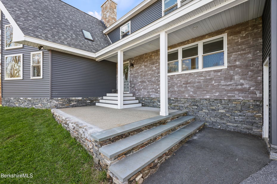 141 Griffin Hill Rd Photo 60