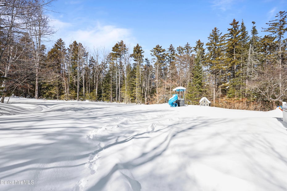 141 Griffin Hill Rd Photo 61