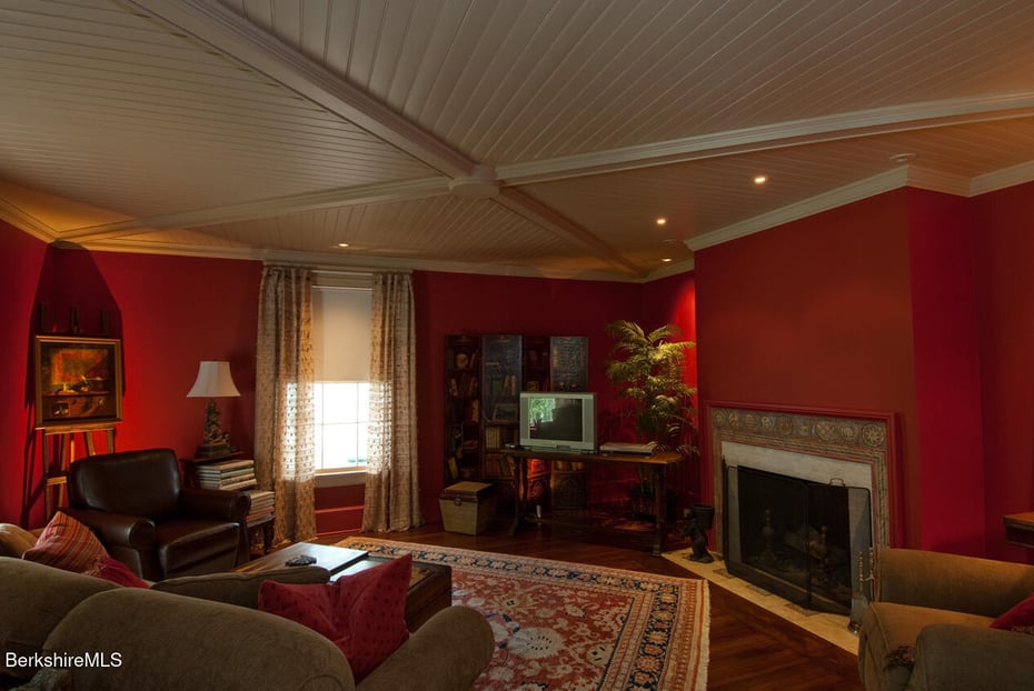 221 Bulkley St Photo 29