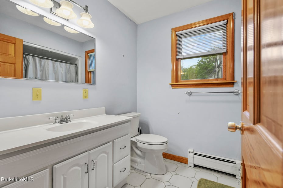 10 Katherine St Photo 24