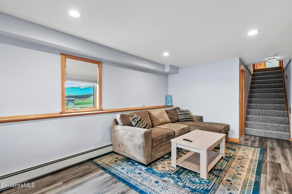 10 Katherine St Photo 32