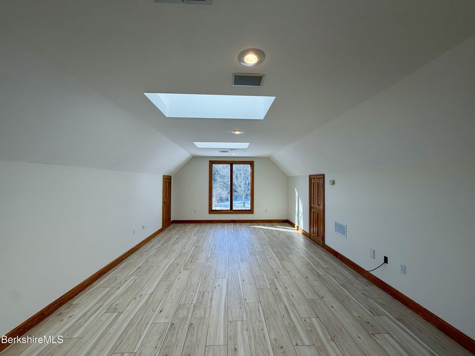 7 Poirot Rd Photo 49