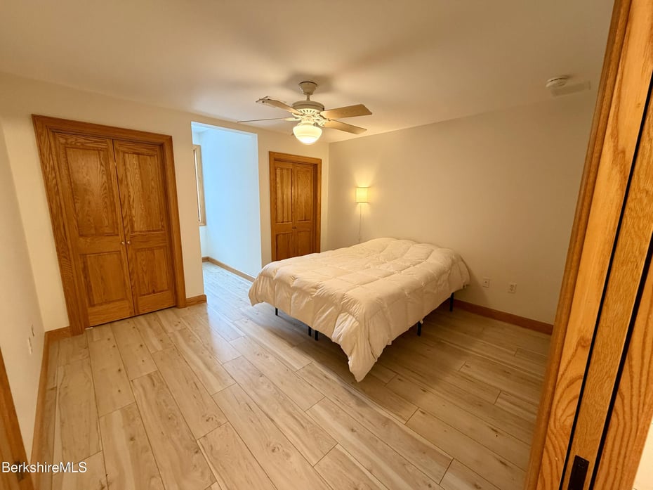 7 Poirot Rd Photo 43