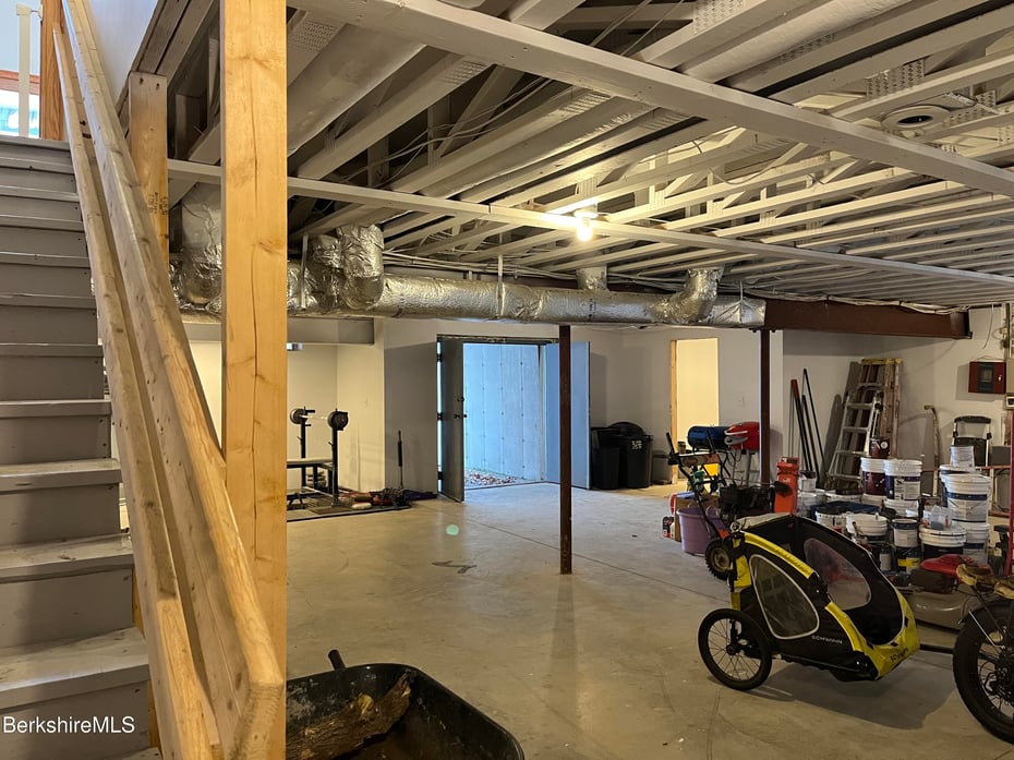 7 Poirot Rd Photo 52