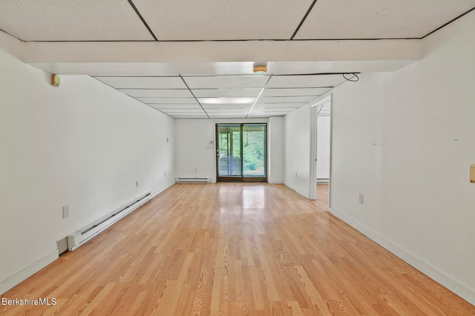 1310 Lenox Rd Photo 32