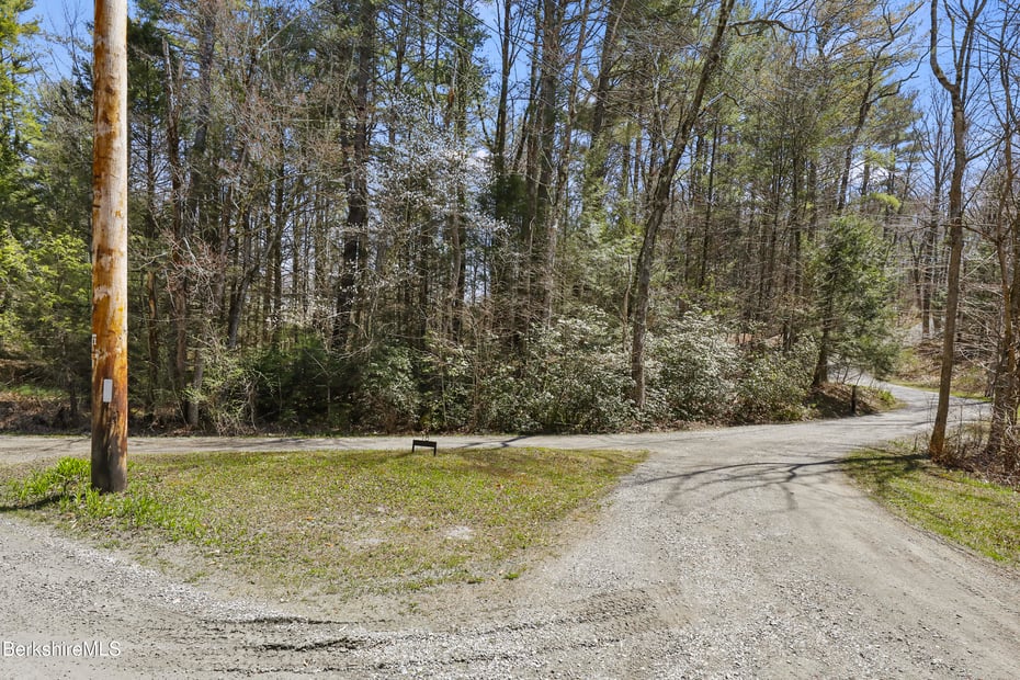 18 Glendale Rd Photo 44