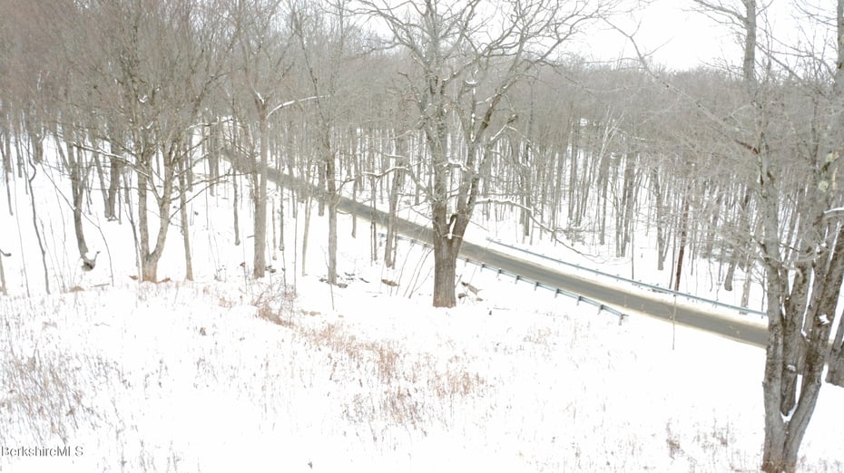 140 Strykers Rd Photo 16