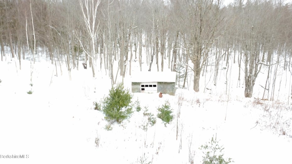 140 Strykers Rd Photo 11