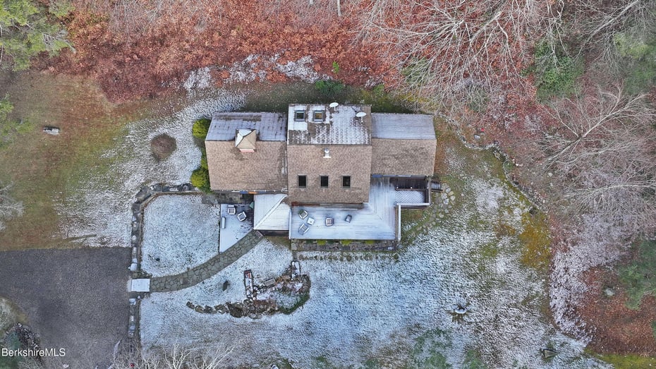 12 Harrison Calkins Rd Photo 46