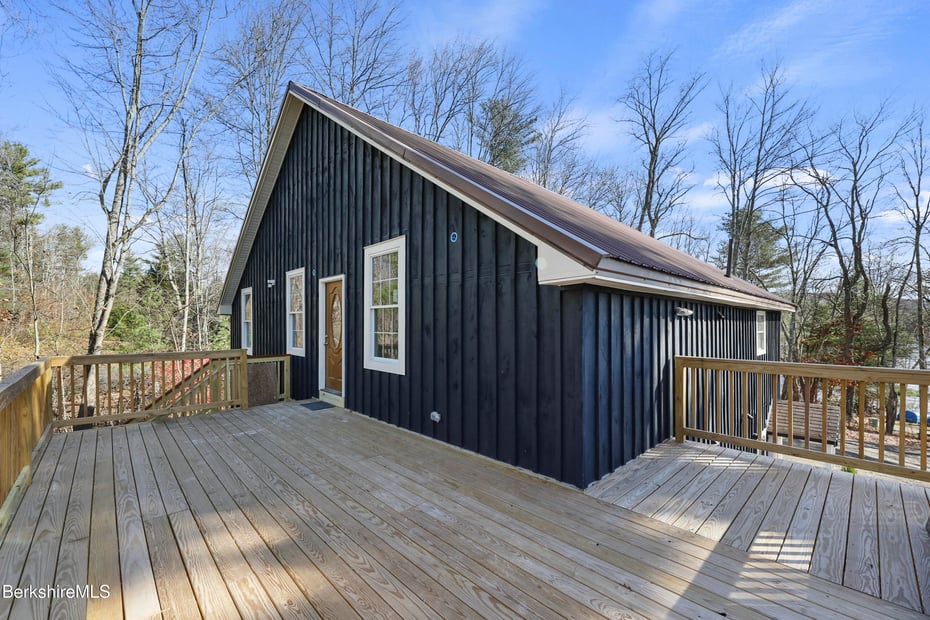 715 Peru Rd Photo 11