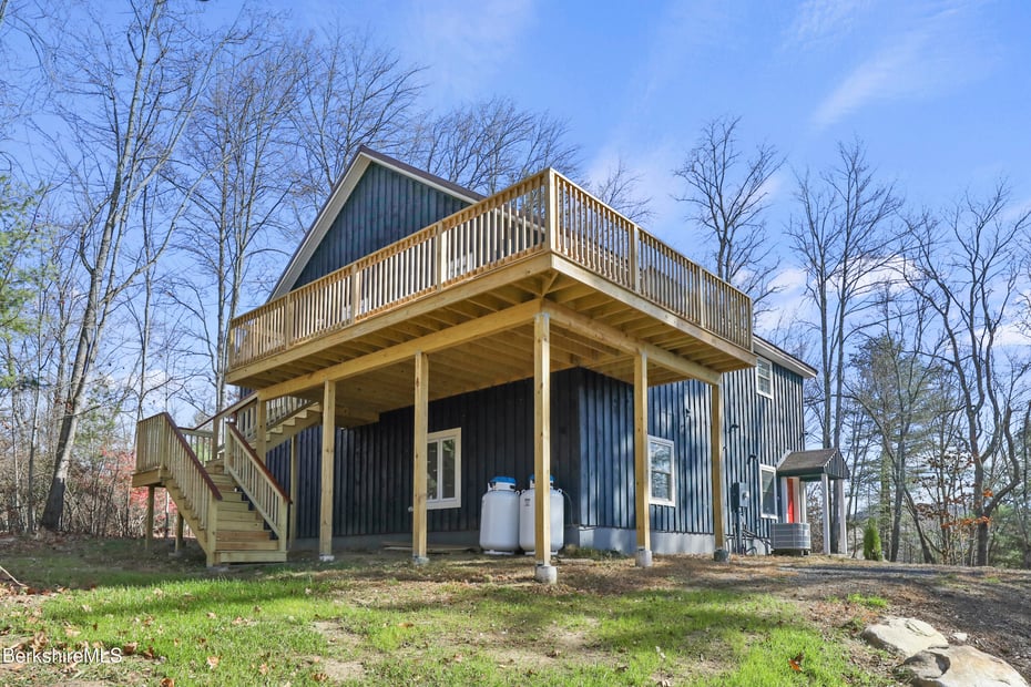715 Peru Rd Photo 10