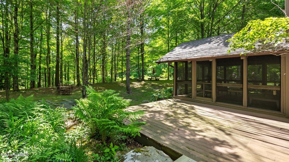 173 Hillsdale Rd Photo 26