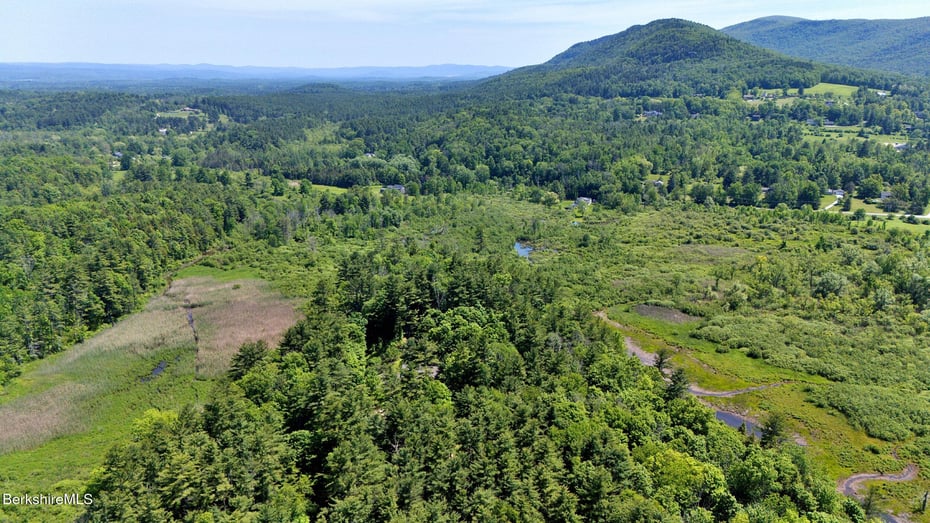 173 Hillsdale Rd Photo 12