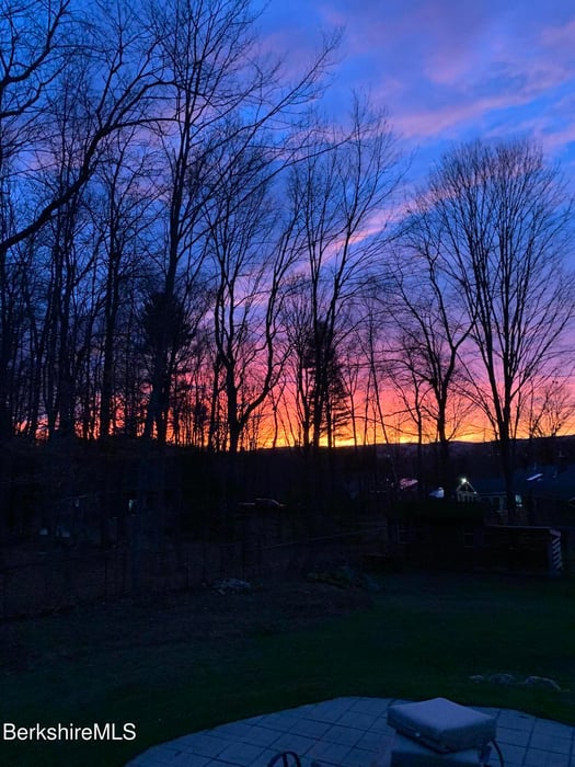 48 Lindsay Dr Photo 54