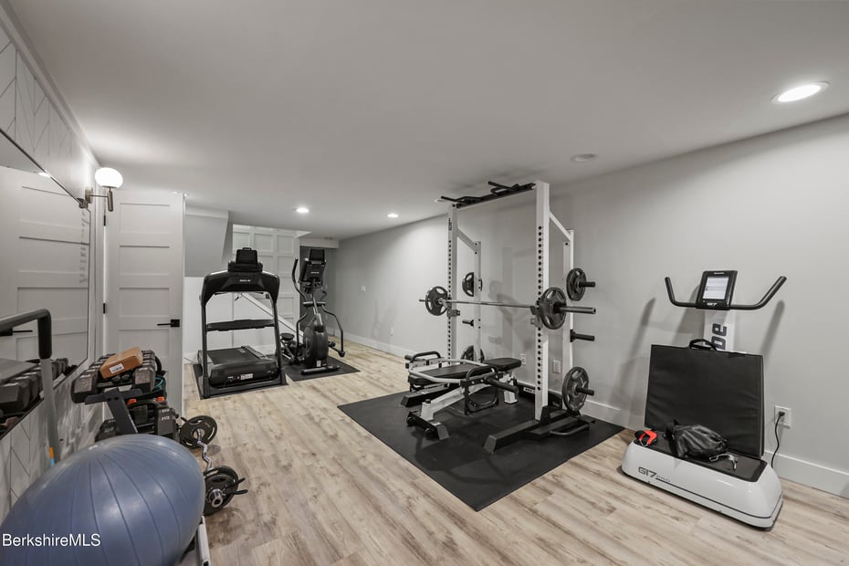 65 Johnson Rd Photo 50