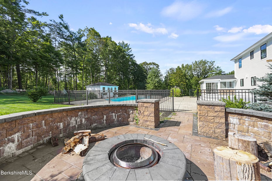 65 Johnson Rd Photo 65