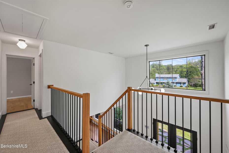 65 Johnson Rd Photo 30