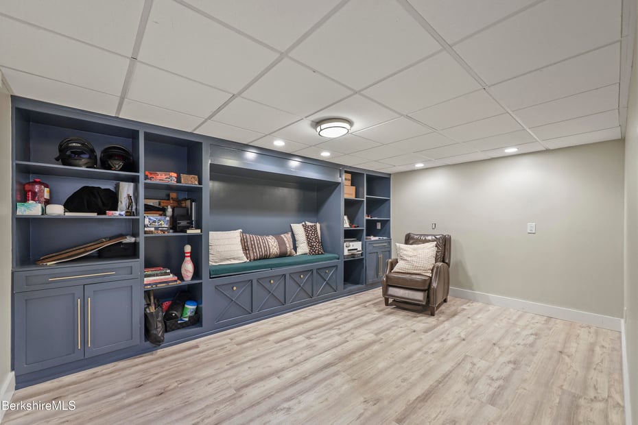 65 Johnson Rd Photo 52