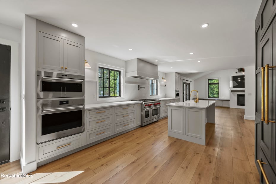 65 Johnson Rd Photo 17