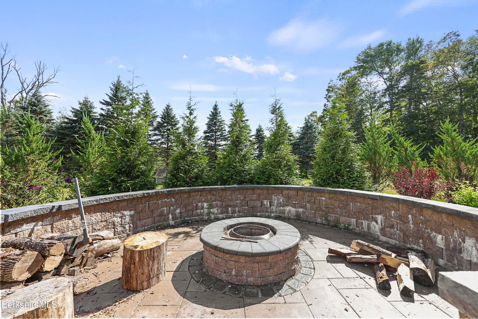 65 Johnson Rd Photo 64