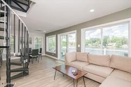 36 Tamarack Rd Photo 12