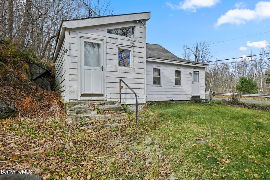 768 Washington Mountain Rd Photo 29