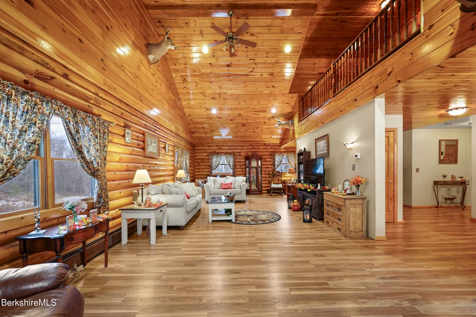 567 George Schnopp Rd Photo 16