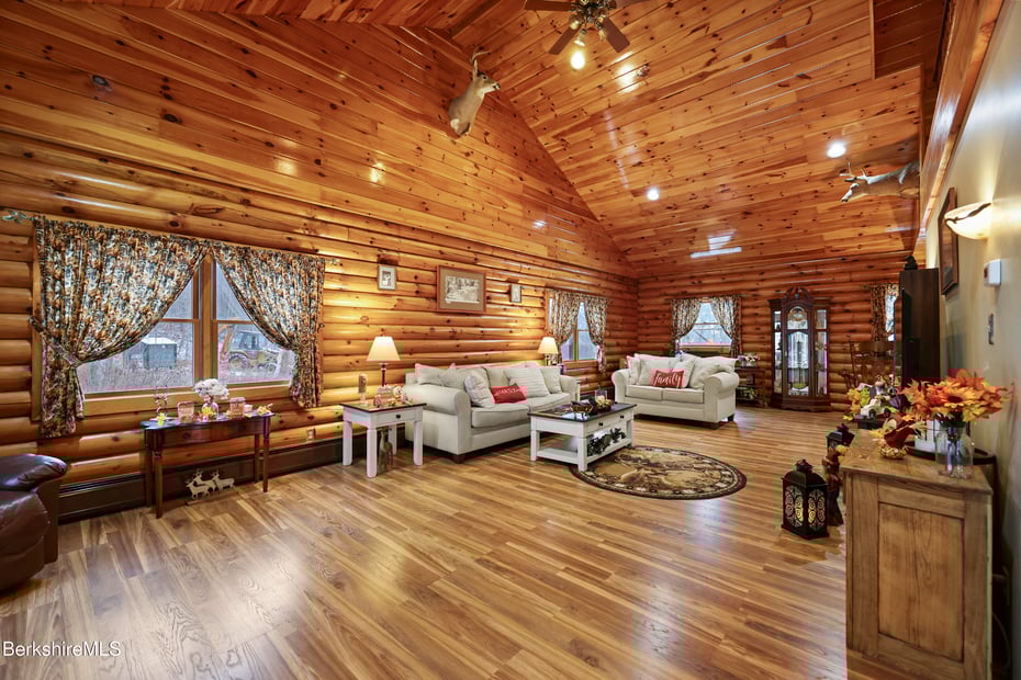 567 George Schnopp Rd Photo 1