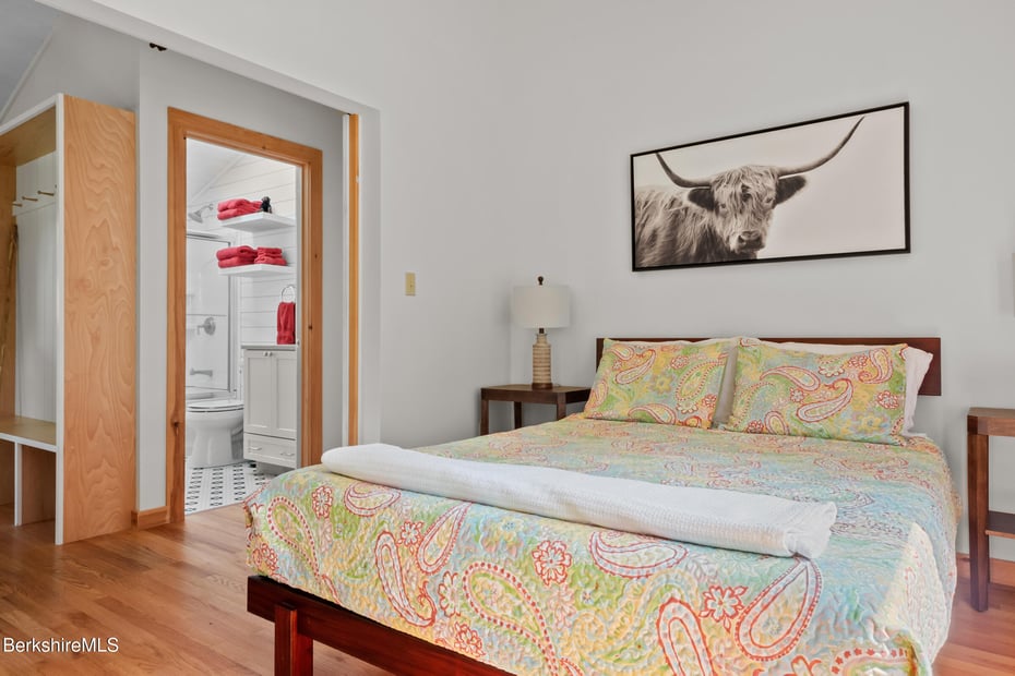 10 Phelps Rd Photo 32