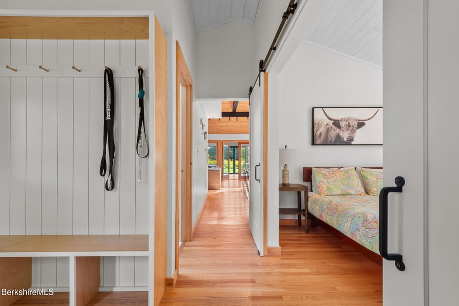 10 Phelps Rd Photo 13