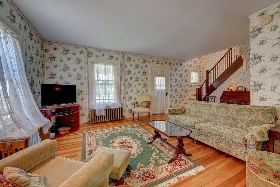 18 Fairview Ter Photo 4
