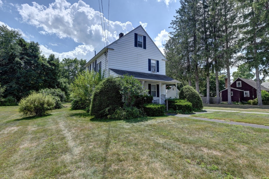 18 Fairview Ter Photo 2
