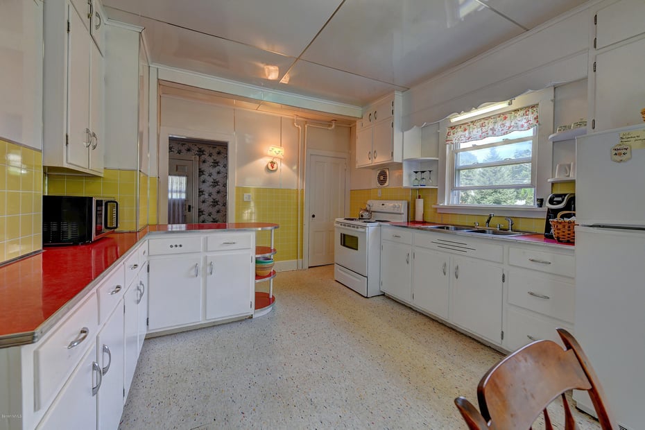 18 Fairview Ter Photo 10