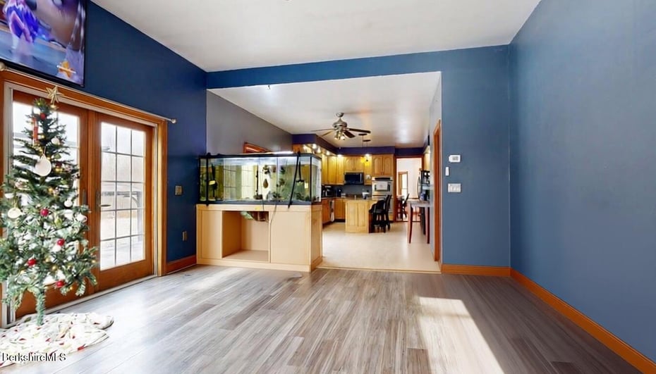 867 Notch Rd Photo 19