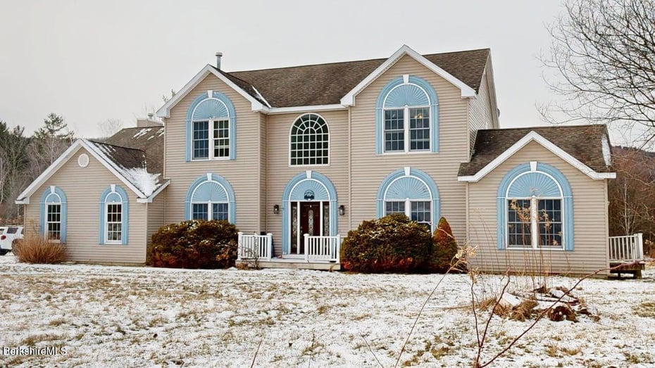 867 Notch Rd Photo 8