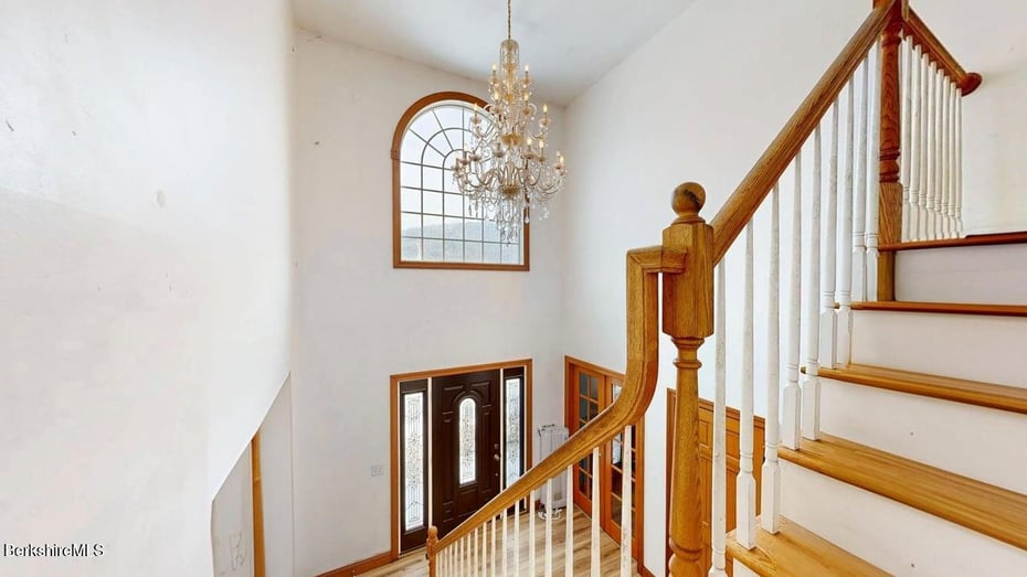 867 Notch Rd Photo 12