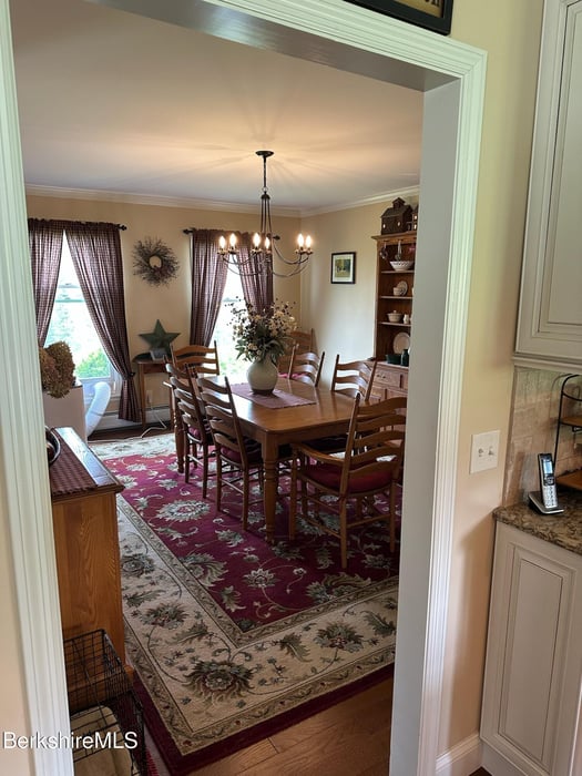 20 Pleasant View Dr Photo 11