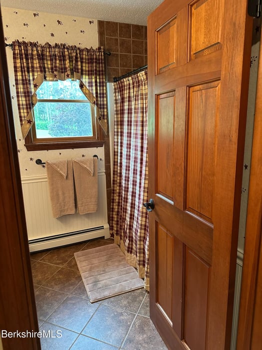 20 Pleasant View Dr Photo 23