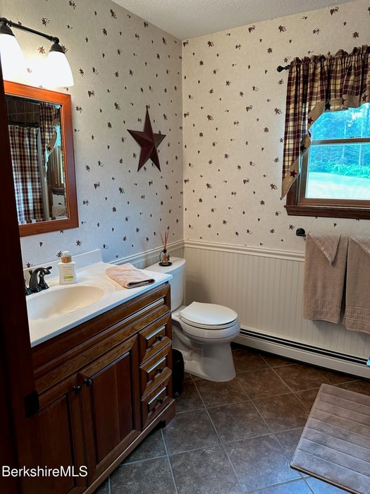 20 Pleasant View Dr Photo 24