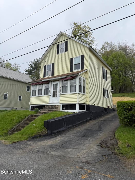 31 Millard Ave Photo 1