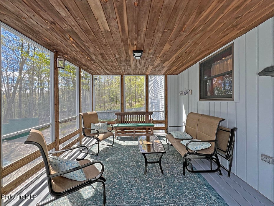 7 Stonebridge Way Photo 39