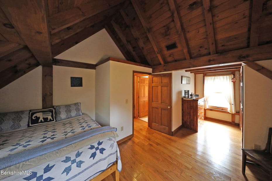 7 Stonebridge Way Photo 29