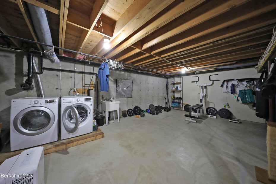 7 Stonebridge Way Photo 35