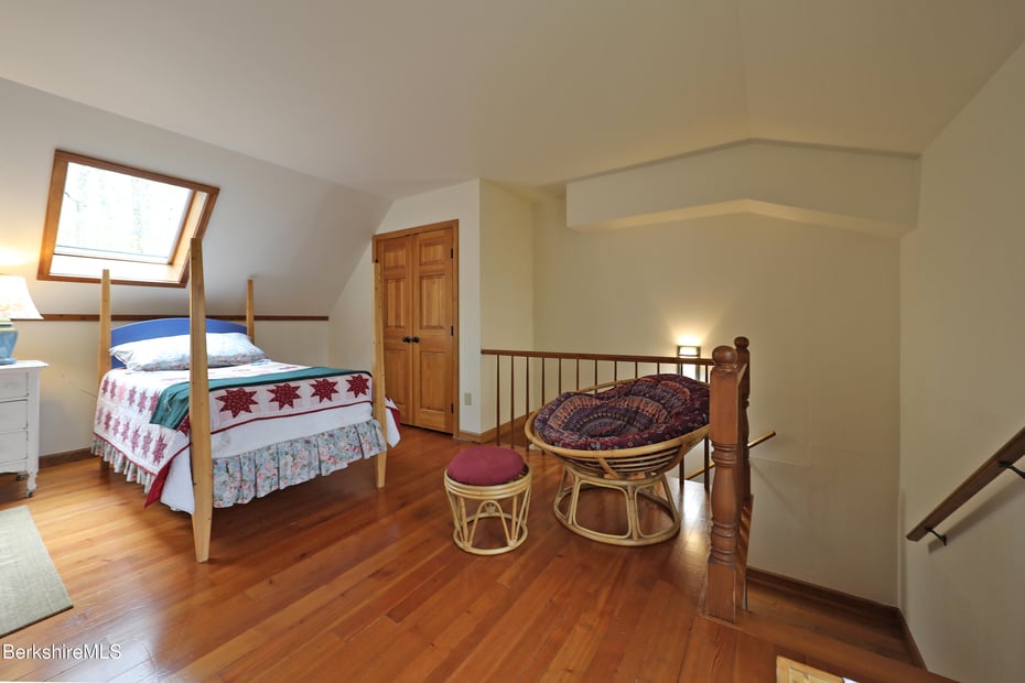 7 Stonebridge Way Photo 34