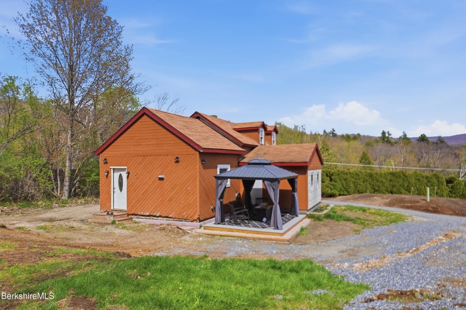 475 West Rd Photo 40